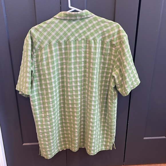 Columbia Button- up - Picture 2 of 8